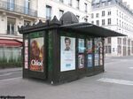 Paris_-_Kiosk_an_der_Boerse.jpg