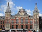 Amsterdam_-_Centraal-Station.jpg