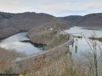 Urfttalsperre_-_Blick_auf_die_Talsperre.jpg