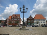 Glueckstadt_-_Kandelaber_am_Marktplatz.jpg