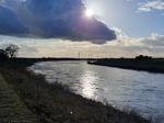 Stein_-_Maas_unter_Wolken.jpg