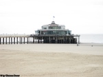 Blankenberge_-_Pier_mit_Seebruecke.jpg