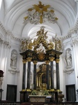 Fulda_-_Hochaltar_im_Dom.jpg