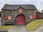 Hellenthal_-_Cafe_an_der_Burg_Reifferscheid.jpg